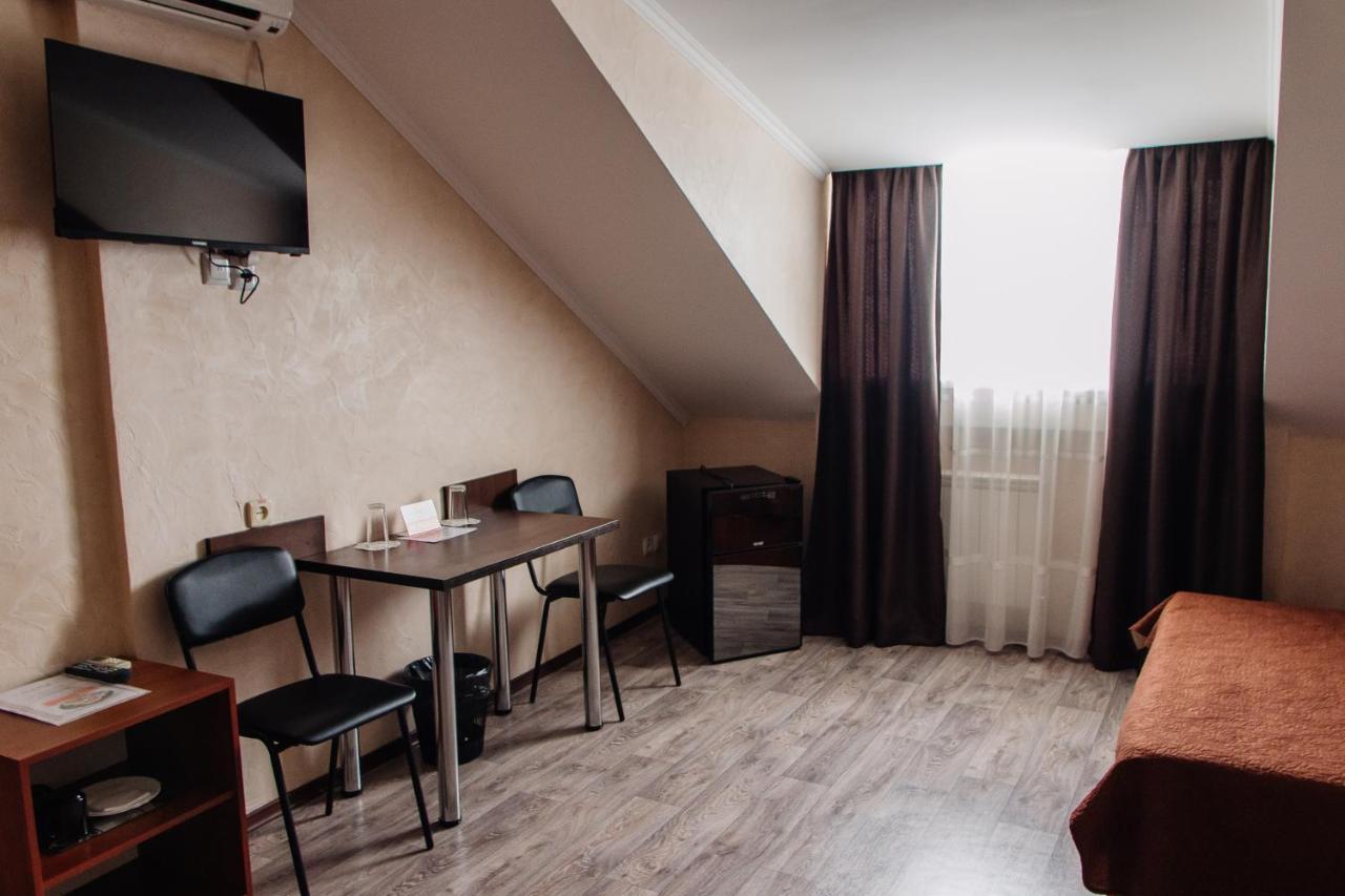 Гостинний Двір "Марія" Hotel Kropîvnîțkîi Exterior foto