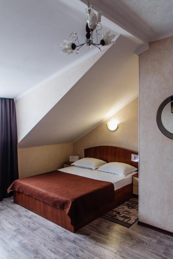Гостинний Двір "Марія" Hotel Kropîvnîțkîi Exterior foto